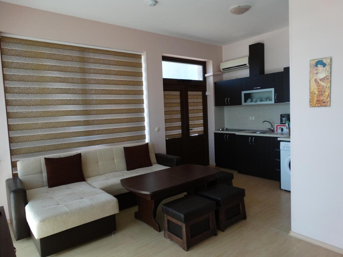 Chateau Del Marina Apart Complex เนเซบาร์ ภายนอก รูปภาพ