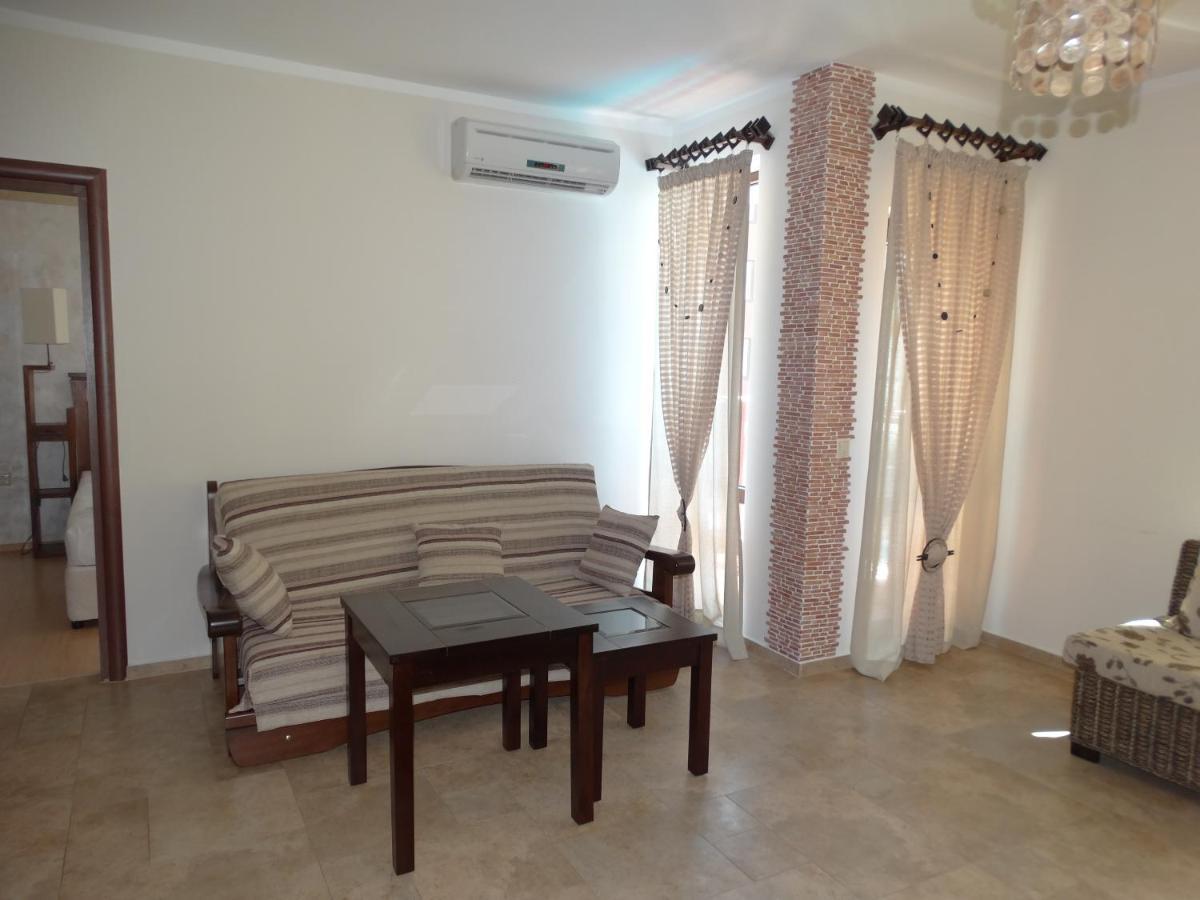 Chateau Del Marina Apart Complex เนเซบาร์ ภายนอก รูปภาพ
