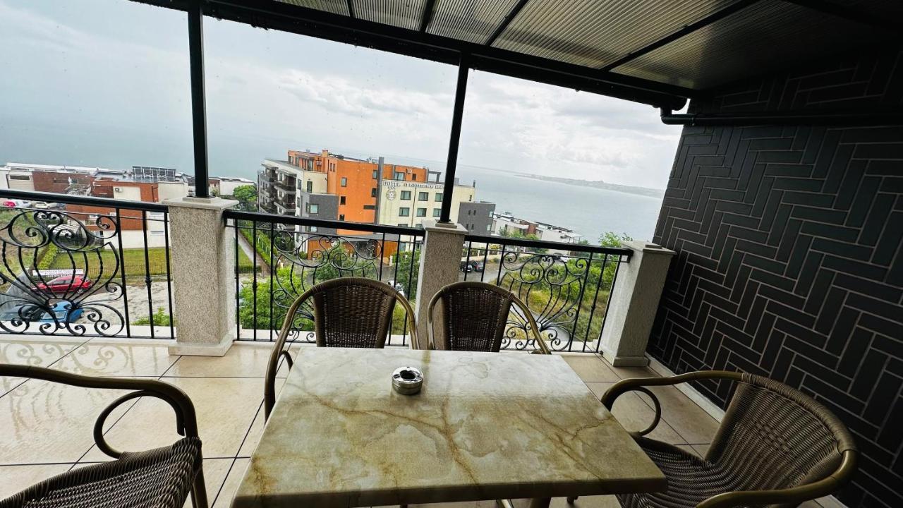 Chateau Del Marina Apart Complex เนเซบาร์ ภายนอก รูปภาพ