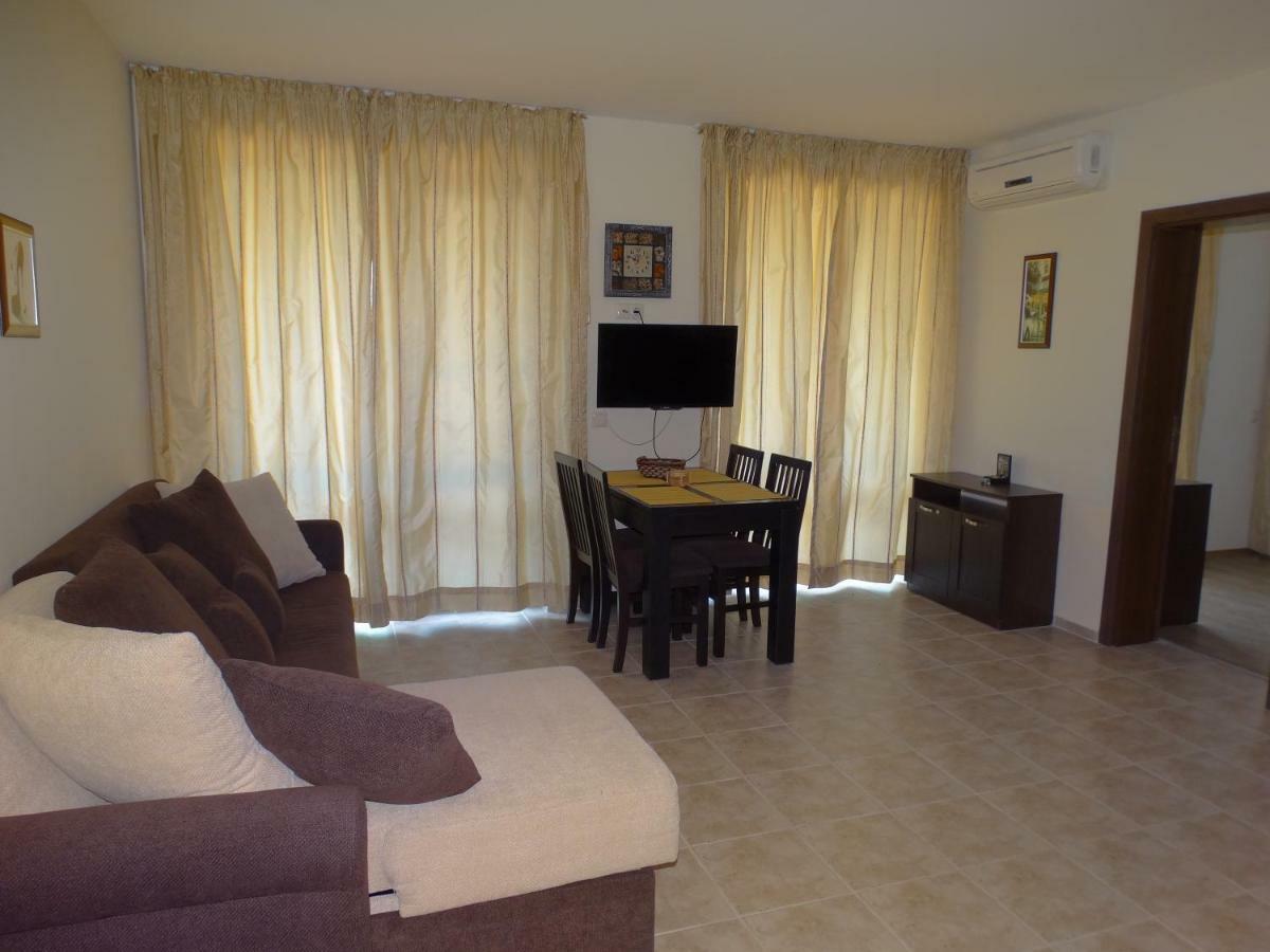 Chateau Del Marina Apart Complex เนเซบาร์ ภายนอก รูปภาพ